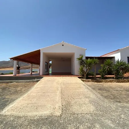 Villa El Olivar Lolo Suites *