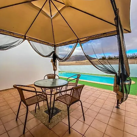 Villa El Olivar Lolo Suites Puerto del Rosario (Fuerteventura)